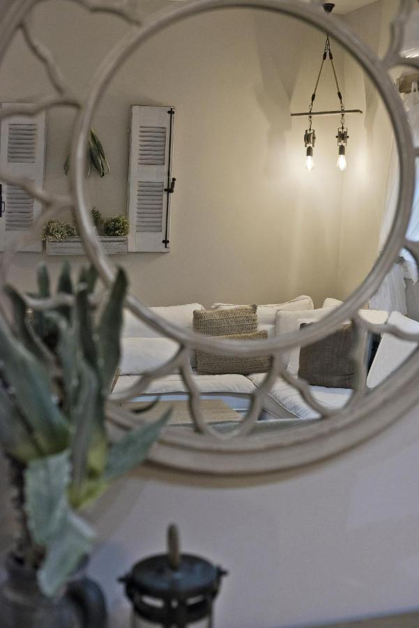 Stylish Apartment At Pagrati Athens Ngoại thất bức ảnh